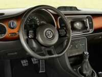 VW Beetle editie speciala, semnata cu unul dintre cele mai mari branduri din lume. GALERIE FOTO