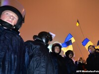 Incidente violente la Kiev intre politie si manifestanti, dupa decizia Ucrainei de a refuza UE