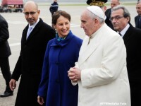 Papa Francisc a ajuns la Strasbourg pentru a vizita institutiile europene