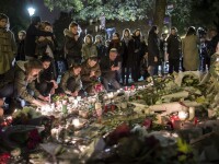 Bilantul atentatelor din Paris a ajuns la 130 de morti. Premierul Manuel Valls: 