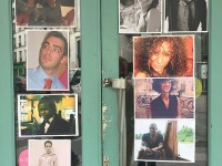 Tinerii ucisi in cafeneaua din Paris de catre doi dintre teroristi erau toti prieteni si sarbatoreau o zi de nastere