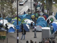 Calais refugiati