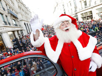 Marea Britanie: Parada jucăriilor de Crăciun