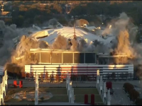 Un stadion din SUA a fost demolat în doar 15 secunde