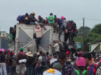 Caravana cu migranti