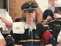 Petrecere nazistă într-o şcoală