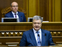 Petro Poroshenko, despre parada de Ziua Victoriei: Este un marș al înfrângerii, o dovadă că Putin e complet nebun