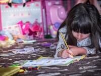 (P) Ce culori se potrivesc cel mai bine într-un dormitor de copii?