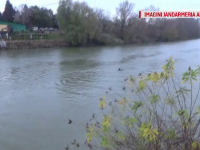 O femeie a încercat să se sinucidă, sărind în râul Mureș. Născuse în urmă cu doar o săptămână