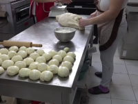 Firmele din România, ajutate de stat să angajeze ucenici. Care sunt beneficiile