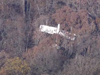 Un pilot din Missouri, SUA, a aterizat forțat cu avionul într-un copac