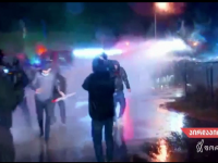Lupte de stradă în Georgia. Poliţia a intervenit cu tunuri cu apă şi gaze lacrimogene