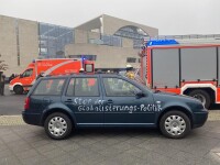 O mașină s-a izbit de poarta sediului Cancelariei federale din Germania. O persoană a fost rănită