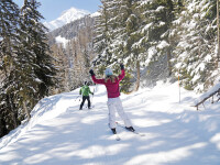 Ultimul weekend din vacanţa de iarnă a copiilor va atrage mii de turiști la munte