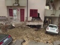 Dezastru în Sicilia. Un tronson de drum s-a surpat, iar blocurile și mașinile din zonă au fost avariate