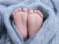 Un bebeluș abandonat a fost botezat de cadrele medicale de la Spitalul Municipal din Sighișoara