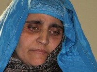 Celebra ''Afghan Girl'', a cărei fotografie a apărut pe coperta revistei National Geographic, s-a refugiat în Italia