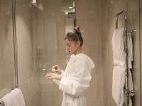 (P) Lenjerii de hotel: ghid pentru alegerea halatelor de baie și a prosoapelor