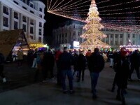 Forfotă mare la Târgurile de Crăciun din București. Oamenii s-au bucurat de vin fiert și deserturi speciale