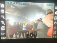 muncitori in tunel india