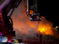 Pompierii din Constanța au stins după 12 ore un incendiu din Portul Murfatlar. Fumul a ajuns și în localitățile din jur