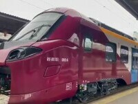 Primul tren nou cumpărat de România a intrat în ciruclație. Ruta pe care va merge zi de zi