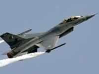 MApN: Ultimele două aeronave ale Centrului European de Instruire F-16 au aterizat la Feteşti