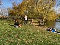 Oameni plajă Oradea