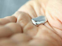 Bistrițeancă sub control judiciar după ce a vândut creme cu mercur. O clientă a ajuns în stare gravă la spital