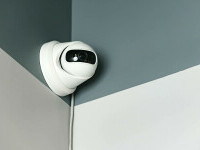 (P) 2 camere sau 4 camere pentru supravegherea casei