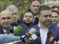 Ciprian Ciucu și-a depus candidatura pentru Primăria Capitalei. A fost acompaniat de premierul Ilie Bolojan