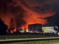 Explozie puternică într-o zonă industrială urmată de un incendiu devastator lângă Buenos Aires. Cel puțin 22 de răniți