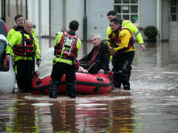 Furtuna Claudia a provocat trei decese și zeci de victime în Portugalia. Inundaţiile puternice lovesc Ţara Galilor şi Anglia