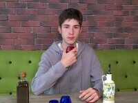 Cel mai tânăr degustător de ulei de măsline din lume este un român de 14 ani. David Filipaș a descoperit pasiunea la 7 ani