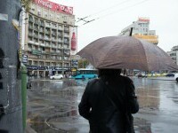 Cod galben de vreme rece și ploi în șase județe. Zonele în care apar ninsori și se depune stratul de zăpadă | HARTĂ