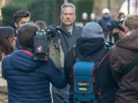 Un fost europarlamentar britanic, condamnat la 10 ani de închisoare după ce a primit bani pentru discursuri favorabile Rusiei