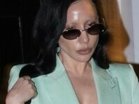Lady Gaga, plină de eleganță pe străzile din Paris. Ținuta cu care a atras toate privirile. GALERIE FOTO
