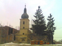 Demolare oprita la Biserica de Piatra din Ungheni!
