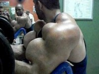 EL este omul cu cei mai mari BICEPSI din lume