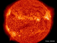 Soarele fotografiat de NASA cu ultraviolete si raze-X