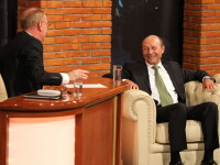 Traian Basescu la Serviciul Roman de Comedie (2013) - 8