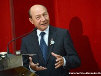 Basescu respinge legea care reglementeaza cumpararea de terenuri de catre cetatenii europeni