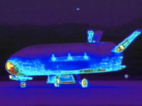 O drona spatiala americana a aterizat dupa o misiune misterioasa in jurul Pamantului. Experti: Noua era pentru spionaj