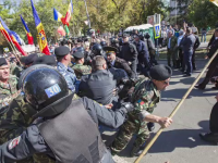 Proteste la Chisinau. Proeuropenii si prorusi, manifestari zgomotoase separate, dar cu aceleasi revendicari