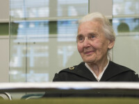 ”Bunica nazistă”, condamnată la închisoare pentru că susține că Holocaustul nu a existat