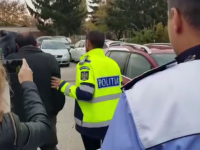 Cu ce alcoolemie a fost prins un șofer de microbuz din Argeș. Explicația bărbatului