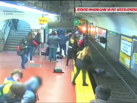Momentul șocant în care o femeie este aruncată pe șinele de metrou. VIDEO