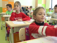 A fost creată prima şcoală smart din România. Cum funcționează noul program de educație