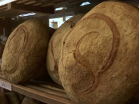 Afacerea cu pâine care-i aduce proprietarei 12 milioane euro pe an