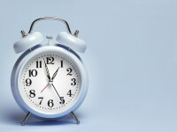 Trecerea la ora de iarnă 2020. Ora 4:00 devine ora 3:00 sâmbătă noaptea